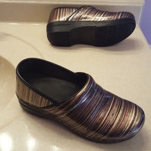 Dansko nursing clogs
